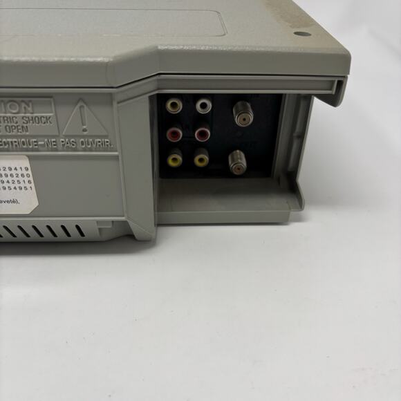 Magnavox MVR650MG/17 4 Head Hi-Fi VCR MVR650 No Remote Tested Works - Picture 6 of 7